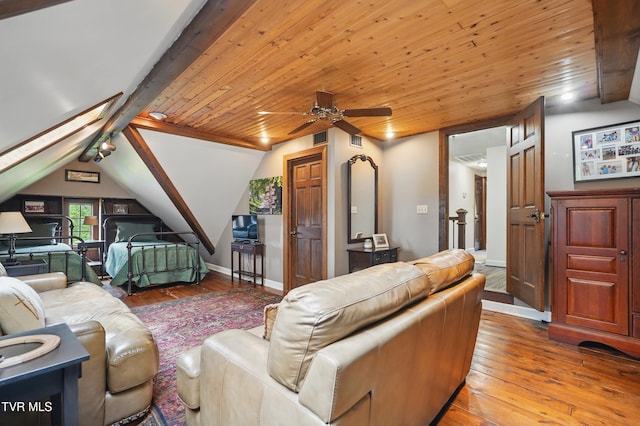 150 NW New Melrose St, Coeburn, VA 24230 - living area featuring ceiling fan, hardwood / wood-style floors, and vaulted ceiling