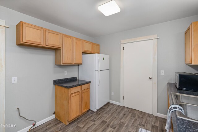674 Shoun St, Mountain City, TN 37683 - photo 13