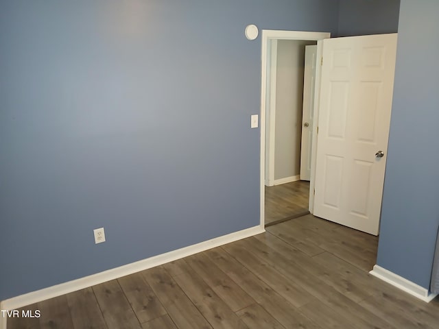 1318 Willow St, Kingsport, TN 37664 - spare room with baseboards and wood finished floors