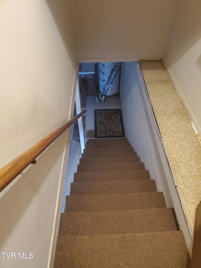 405 7th St, Newport, TN 37821 - photo 19