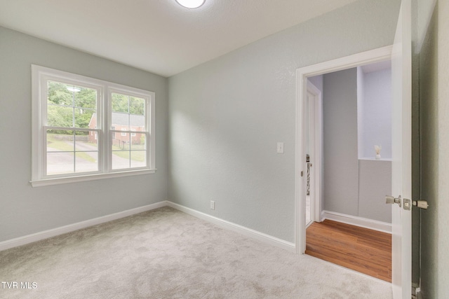 3224 Clover St, Kingsport, TN 37664 - spare room with carpet floors and baseboards