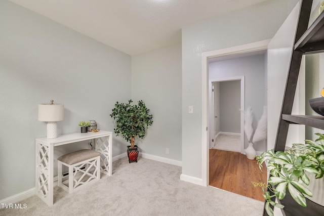 3224 Clover St, Kingsport, TN 37664 - home office with carpet floors and baseboards