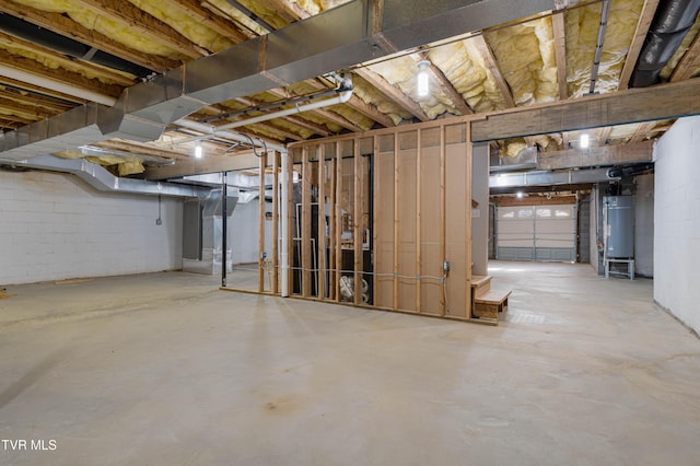 7540 Erwin Hwy, Chuckey, TN 37641 - unfinished below grade area featuring water heater