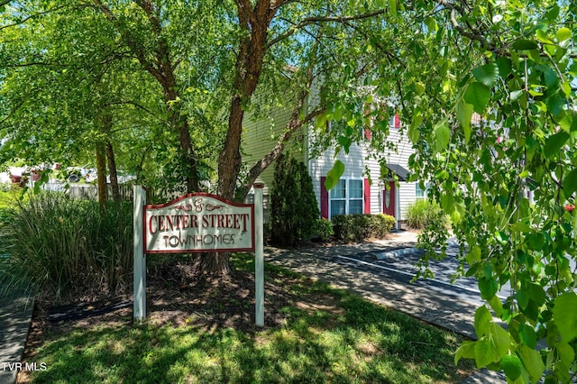 614 N Center St Unit 5, Johnson City, TN 37604 - view of community / neighborhood sign