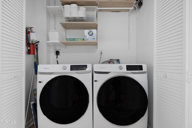 2008 Millennium Pl Unit 201, Johnson City, TN 37604 - clothes washing area featuring washing machine and dryer
