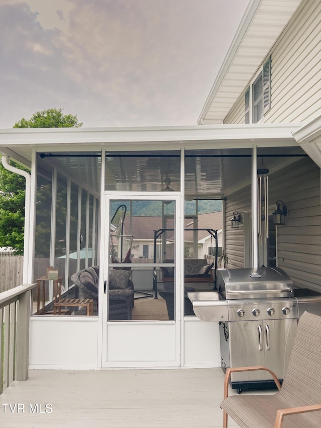 519 Foxgate Dr, Erwin, TN 37650 - exterior space
