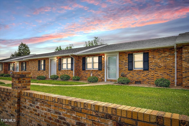 1544 Jessee St Unit Y, Kingsport, TN 37664 - ranch-style home featuring brick siding, a yard, and roof with shingles