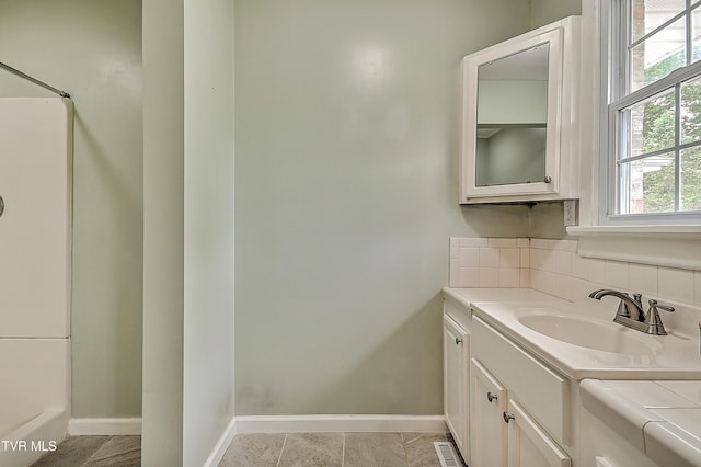 131 Circle Dr, Surgoinsville, TN 37873 - photo 13