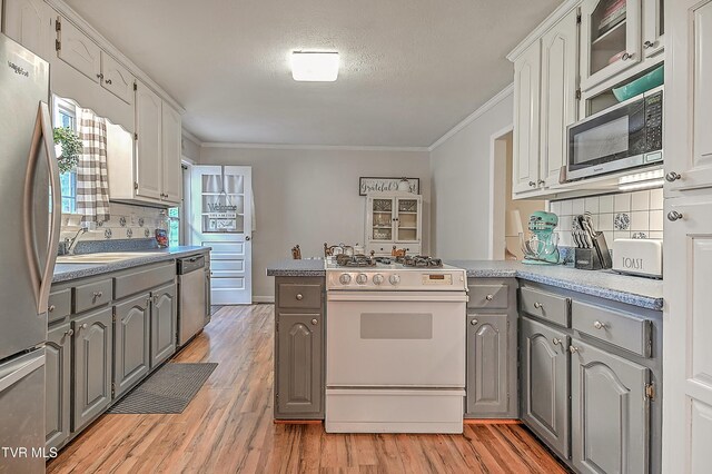 131 Circle Dr, Surgoinsville, TN 37873 - photo 24