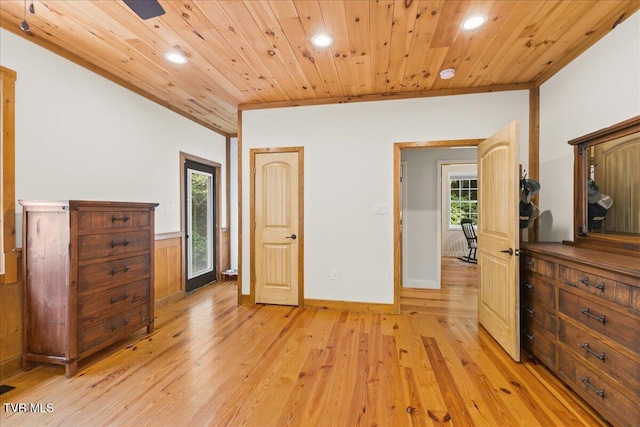108 Chock Creek Rd, Johnson City, TN 37601 - bedroom with light wood-style flooring, recessed lighting, multiple windows, and wooden ceiling