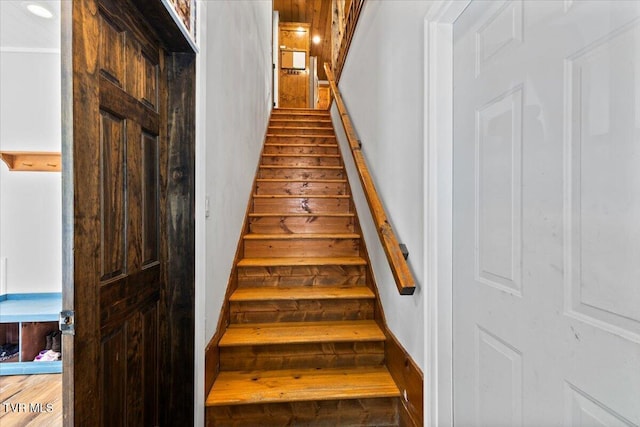 108 Chock Creek Rd, Johnson City, TN 37601 - view of stairs