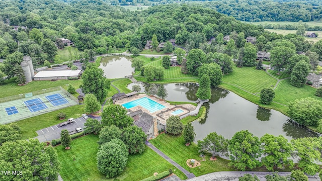 153 Columbine Rd, Kingsport, TN 37660 - aerial view of a large body of water and a pool