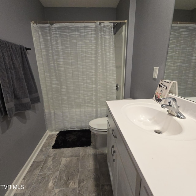 2358 Stream View Ln, Morristown, TN 37814 - bathroom featuring baseboards, vanity, and toilet