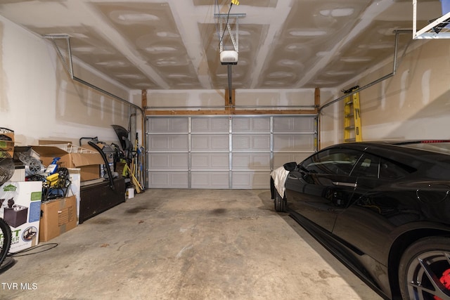 478 Brinkleys Way, Johnson City, TN 37615 - garage featuring a garage door opener