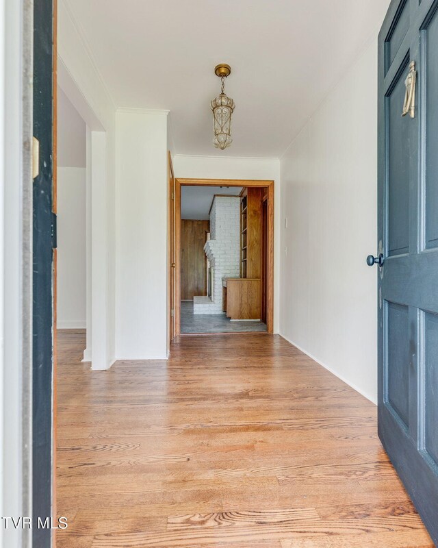 524 Robindale Ln, Kingsport, TN 37663 - photo 6