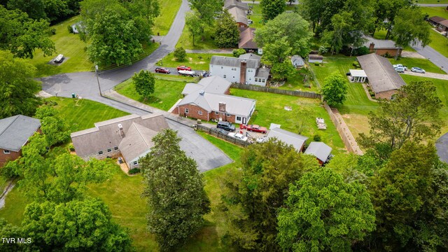 524 Robindale Ln, Kingsport, TN 37663 - photo 31