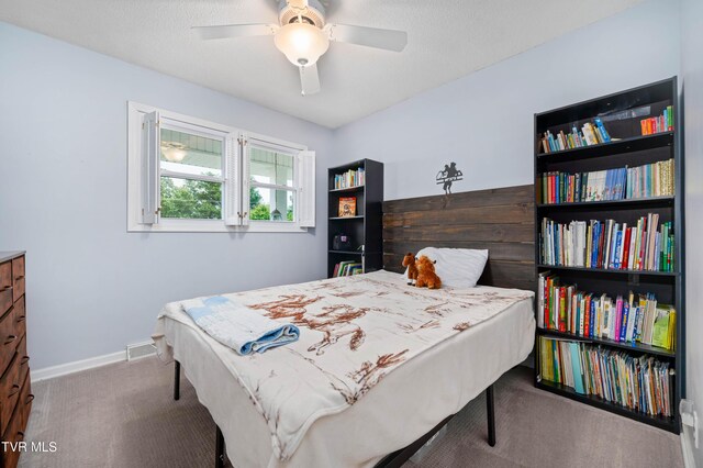 137 Highland Rd, Jonesborough, TN 37659 - carpeted bedroom featuring baseboards and a ceiling fan