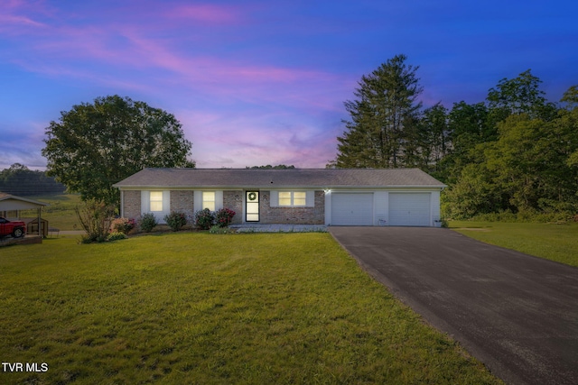 253 Fairford Ln, Blountville, TN 37617 - single story home featuring driveway, an attached garage, a front yard, and brick siding
