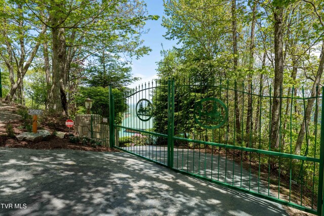 1527 Stone Mountain Rd, Trade, TN 37691 - photo 54