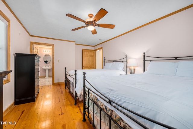 198 Gunbarrel Ln, Butler, TN 37640 - bedroom featuring light wood-type flooring, baseboards, crown molding, connected bathroom, and a ceiling fan