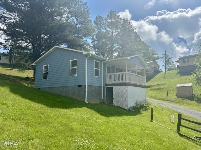161 Jack Rival Way, Dungannon, VA 24245 - rear view of property featuring a lawn, driveway, and crawl space