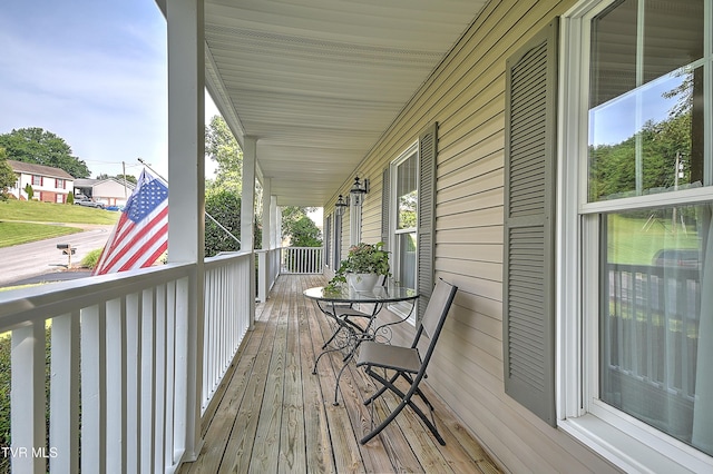 4619 Merrywood Ave, Kingsport, TN 37664 - view of wooden porch