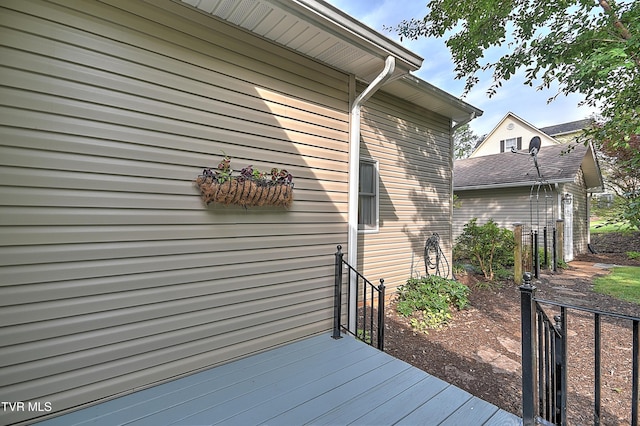 4619 Merrywood Ave, Kingsport, TN 37664 - view of wooden deck