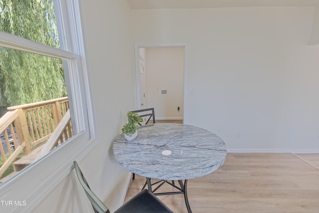 329 Clinch St, Kingsport, TN 37660 - living area with light wood-type flooring and baseboards