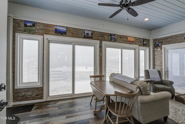 1 Celebration Ct, Johnson City, TN 37601 - dining area with dark wood-style floors and a ceiling fan