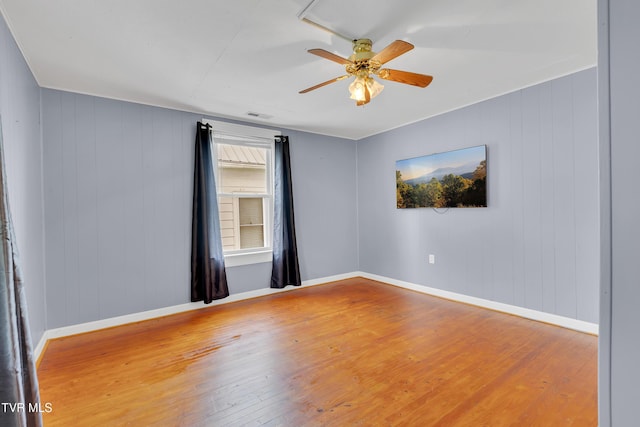 382 Texas Ave, Bristol, VA 24201 - spare room with hardwood / wood-style floors, ceiling fan, and baseboards