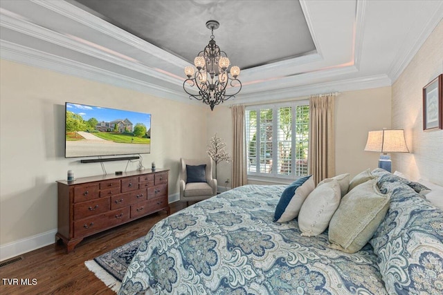 114 Highland Gate Dr, Johnson City, TN 37615 - bedroom featuring a tray ceiling, a chandelier, dark wood-style floors, baseboards, and crown molding