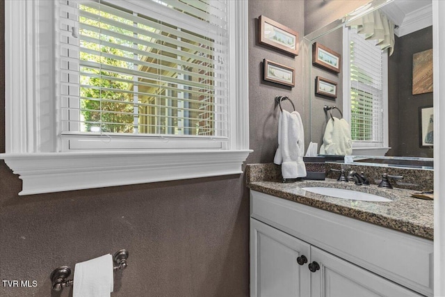 114 Highland Gate Dr, Johnson City, TN 37615 - bathroom featuring vanity