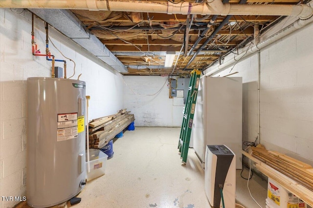 124 Highland Hills Dr, Gray, TN 37615 - unfinished below grade area with electric water heater