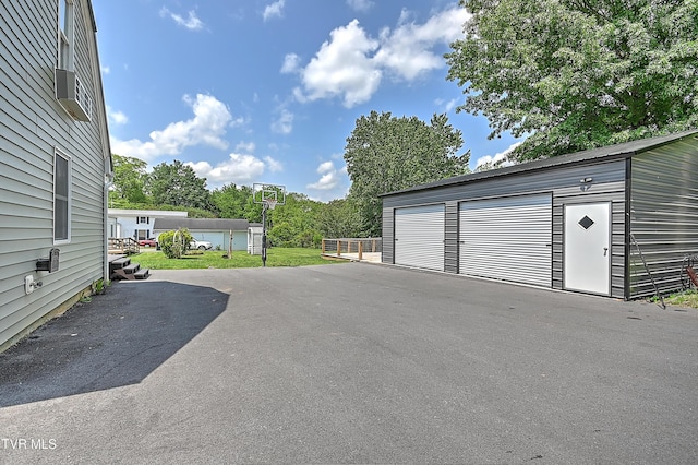 1401 Burgie St, Elizabethton, TN 37643 - view of detached garage