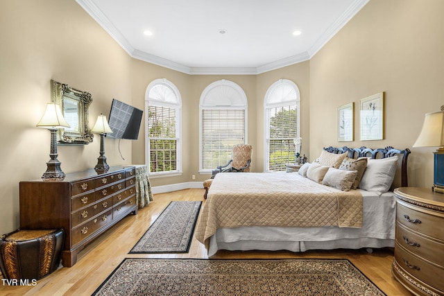 21390 Sheffield Ct, Abingdon, VA 24210 - bedroom with crown molding, light wood-style flooring, baseboards, and recessed lighting