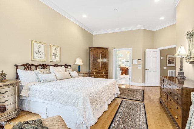 21390 Sheffield Ct, Abingdon, VA 24210 - bedroom featuring crown molding, light wood-type flooring, recessed lighting, and ensuite bath