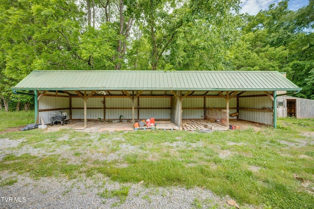 108 Richards Rd, Rogersville, TN 37857 - view of pole building featuring a forest view