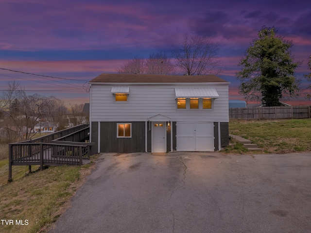 1241 Virginia Ave, Bristol, TN 37620 - view of front facade featuring driveway and a garage