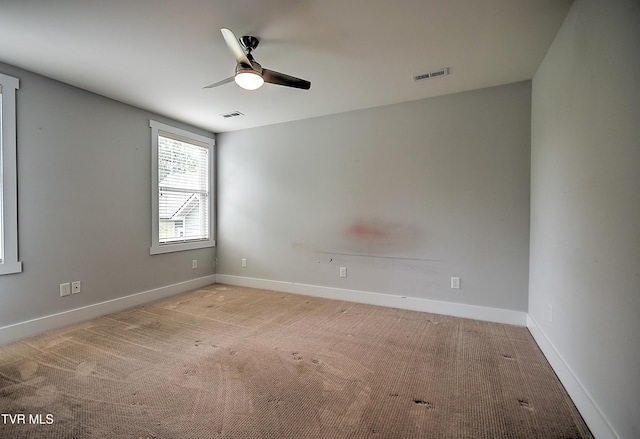 203 Riverwatch Cir, Kingsport, TN 37660 - carpeted spare room featuring ceiling fan and baseboards