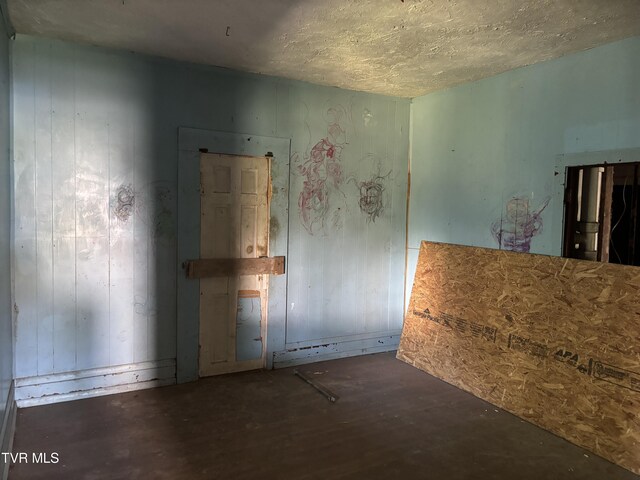 540 Madison St, Bristol, VA 24201 - photo 7
