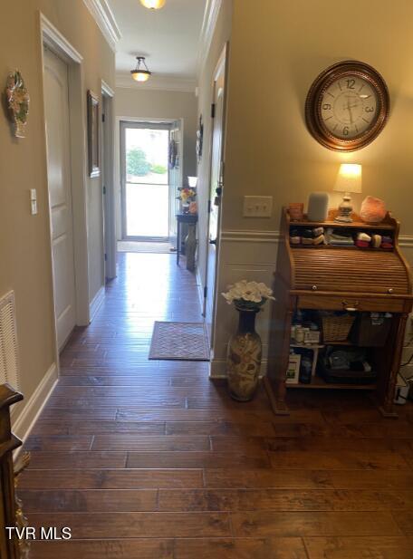 405 Coldwater Dr Unit 405, Johnson City, TN 37601 - hallway featuring ornamental molding and wood-type flooring