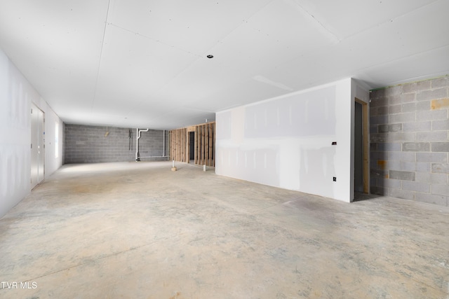 3313 Mckinley Rd, Johnson City, TN 37604 - unfinished basement with concrete block wall