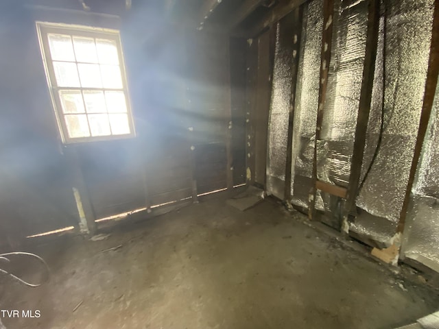 4228 Sullivan Gardens Dr, Kingsport, TN 37660 - view of spare room