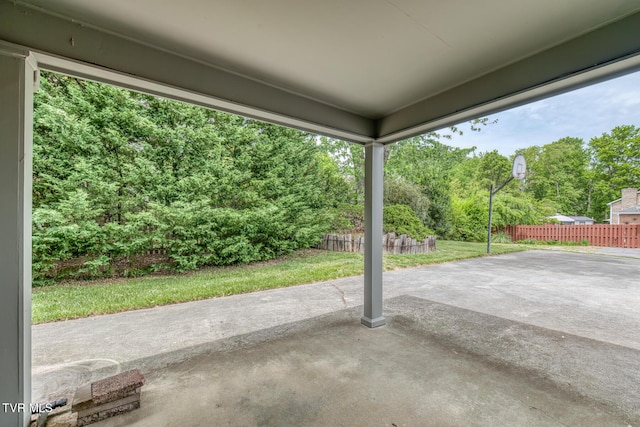 3510 Bondwood Cir, Johnson City, TN 37604 - view of patio / terrace
