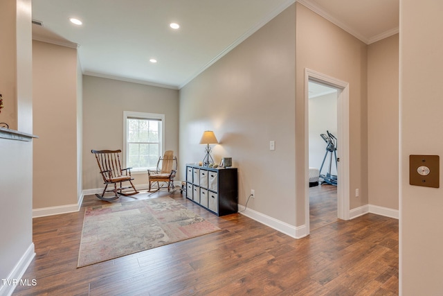 1 Sweetwood Dr, Johnson City, TN 37615 - sitting room featuring wood finished floors, recessed lighting, baseboards, and crown molding