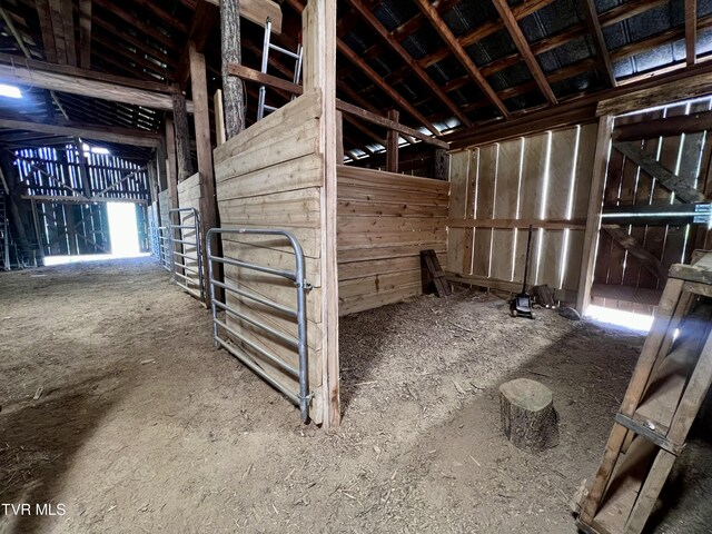 538 Punkton Rd, Del Rio, TN 37727 - view of stable