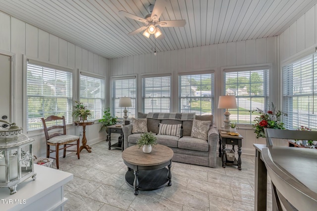 171 Brighton Pl, Bristol, TN 37620 - sunroom featuring baseboards