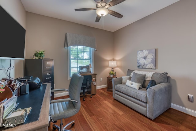 171 Brighton Pl, Bristol, TN 37620 - office area featuring wood finished floors, ceiling fan, and baseboards