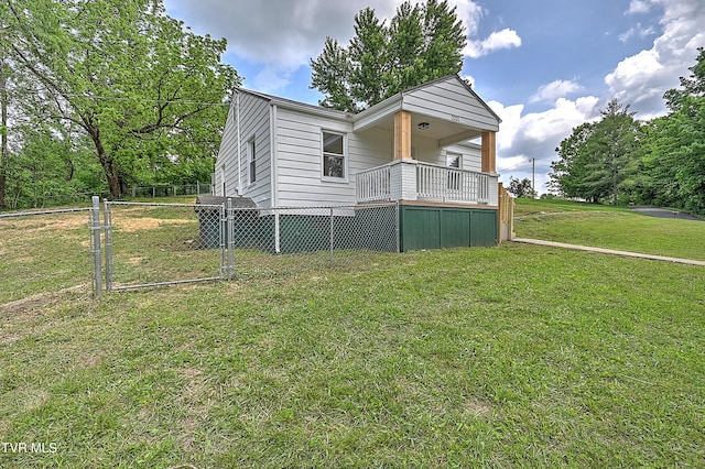 2221 Elizabethton Hwy, Johnson City, TN 37601 - view of front facade featuring a gate