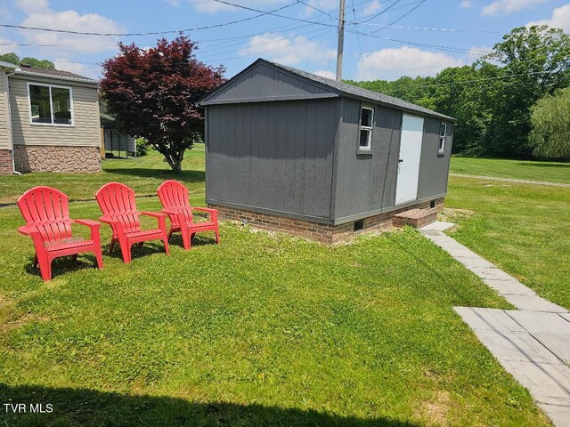 8929 Gateway Dr, Wise, VA 24293 - view of green lawn
